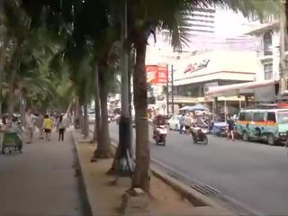 パタヤ ビーチ 道路 タイ